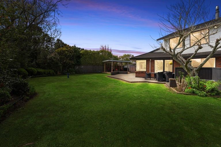 Photo of property in 21a Kinross Drive, Merrilands, New Plymouth, 4312