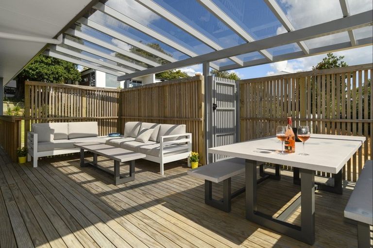 Photo of property in 30 Thirteenth Avenue, Tauranga South, Tauranga, 3112