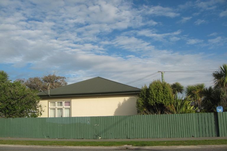 Photo of property in 8 Estuary Road, New Brighton, Christchurch, 8061