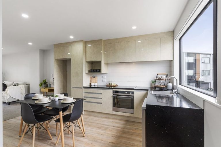 Photo of property in 21 Marumaru Lane, Manurewa, Auckland, 2102