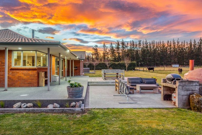 Photo of property in 724 Loburn Whiterock Road, Loburn, Rangiora, 7472