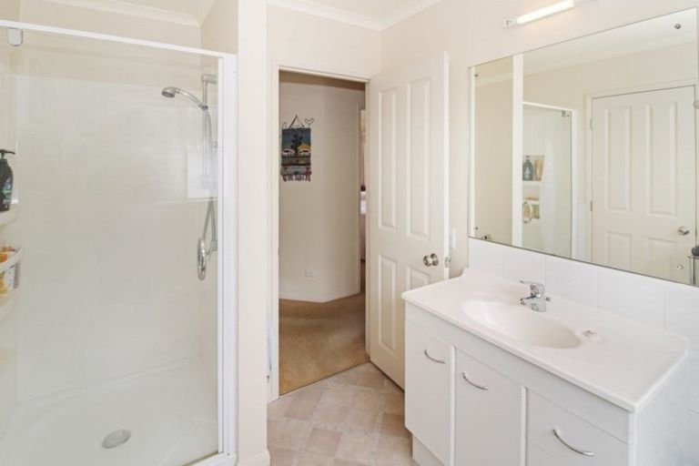 Photo of property in 16 Thames Street, Welbourn, New Plymouth, 4310