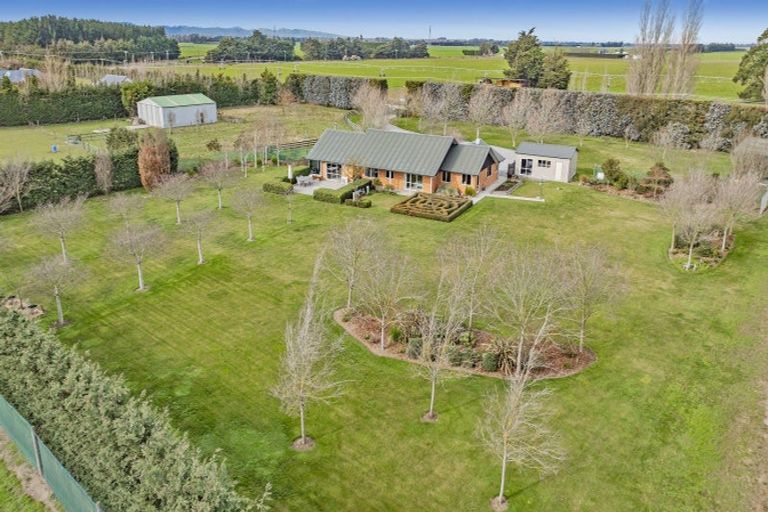 Photo of property in 586 Rakaia Selwyn Road, Leeston, 7682