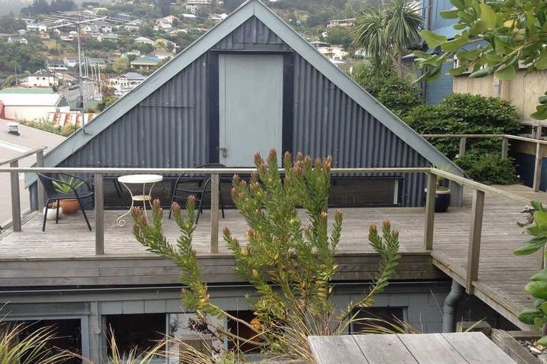 Photo of property in 24 Canterbury Street, Lyttelton, 8082