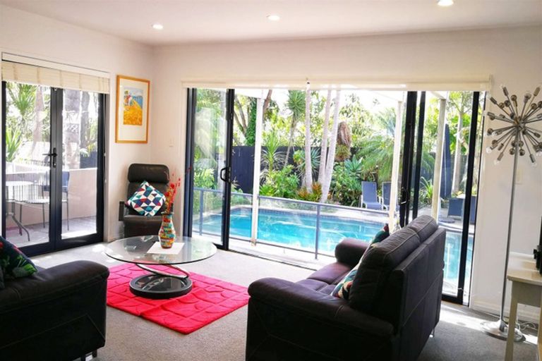 Photo of property in 47 Eban Avenue, Hillcrest, Auckland, 0627