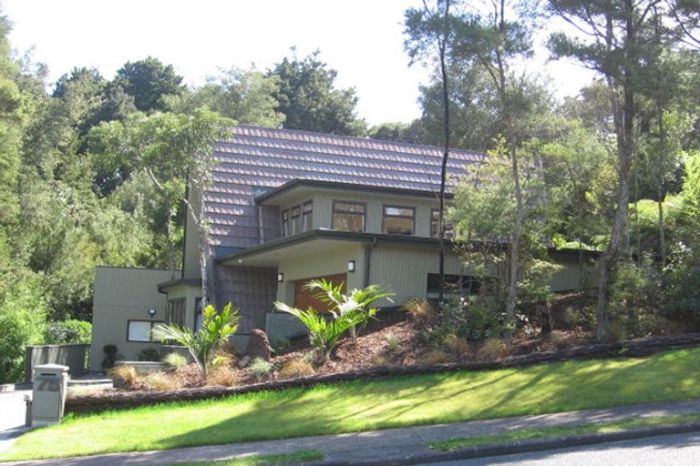 Photo of property in 75 Park Hill Road, Birkenhead, Auckland, 0626