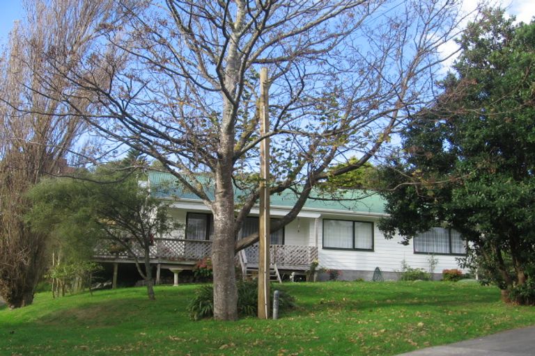Photo of property in 11a Arawhata Street, Ranui, Porirua, 5024