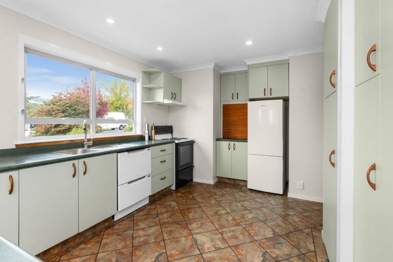 Photo of property in 29 Tauroa Road, Havelock North, 4130