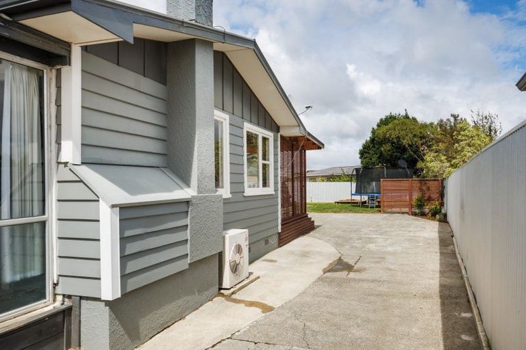 Photo of property in 30 Anakiwa Street, Kelvin Grove, Palmerston North, 4414