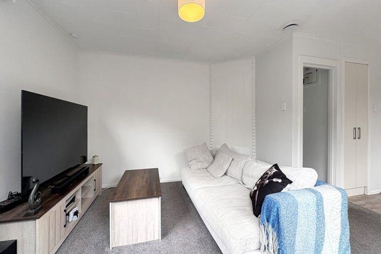 Photo of property in 187a Major Drive, Kelson, Lower Hutt, 5010
