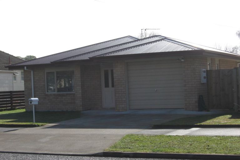 Photo of property in 1 Watts Crescent, Hamilton East, Hamilton, 3216