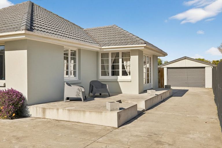 Photo of property in 370 Keyes Road, New Brighton, Christchurch, 8083