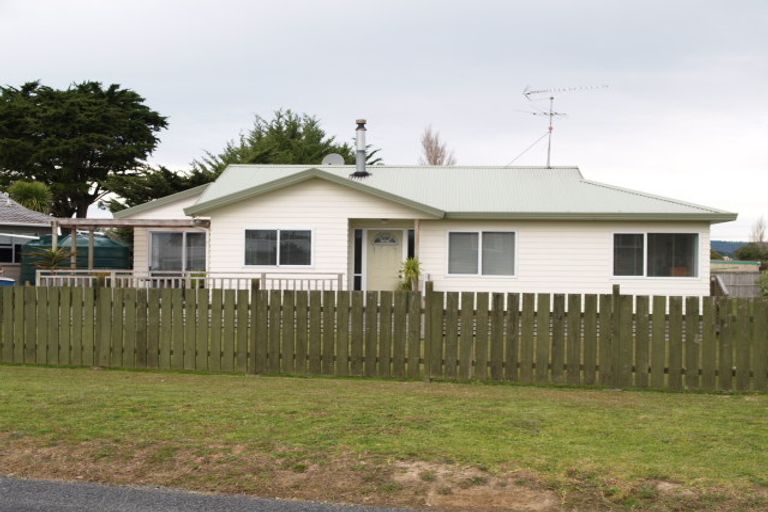 Photo of property in 23 First View Avenue, Beachlands, Auckland, 2018
