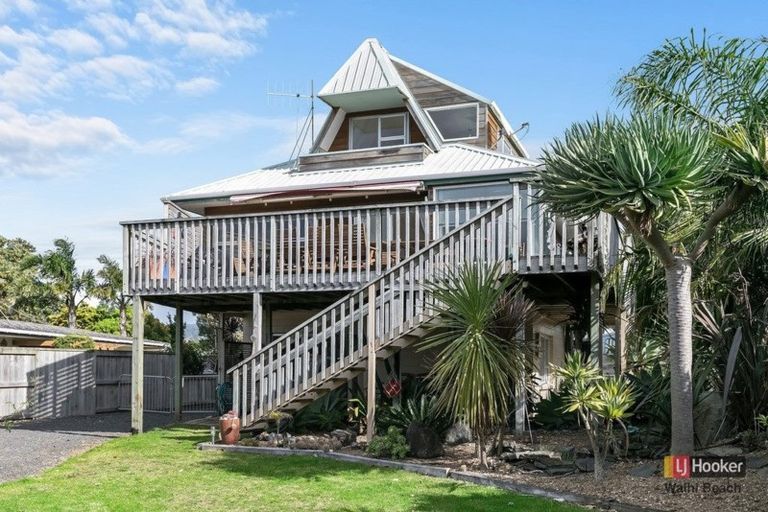 Photo of property in 21 Snell Crescent, Waihi Beach, 3611