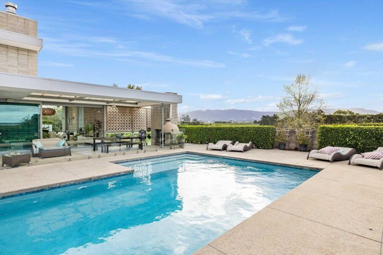 Photo of property in 261c Walker Road East, Aongatete, 3178