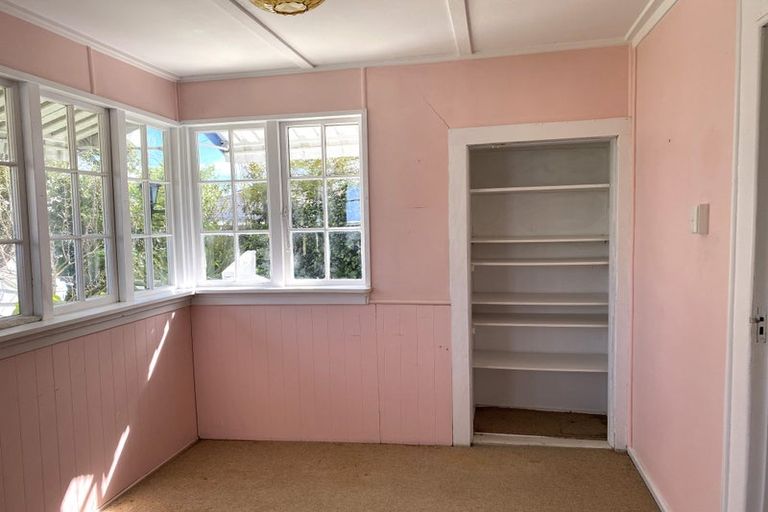 Photo of property in 6 Tatahi Street, Te Puru, Thames, 3575