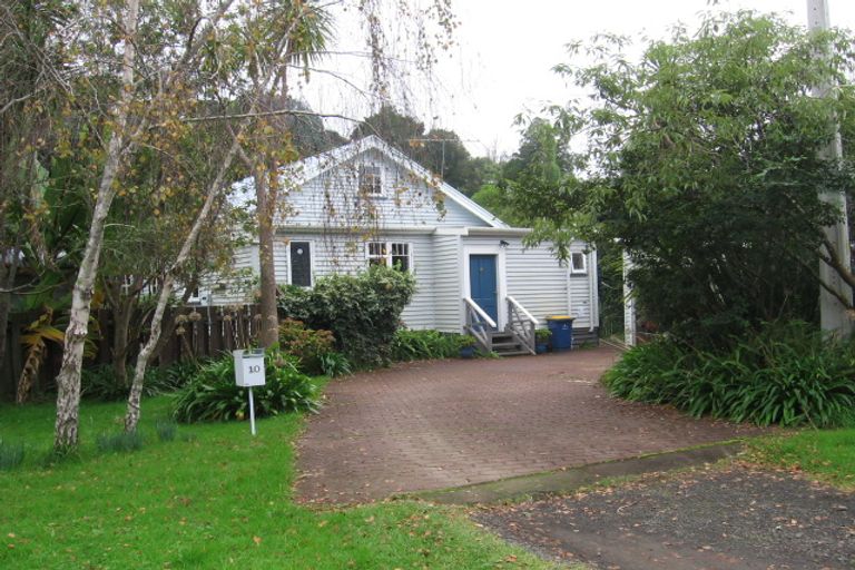 Photo of property in 10 Western Road, Laingholm, Auckland, 0604
