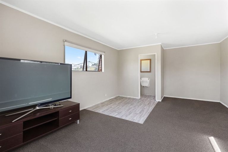 Photo of property in 27a Edgehill Place, Te Puke, 3119