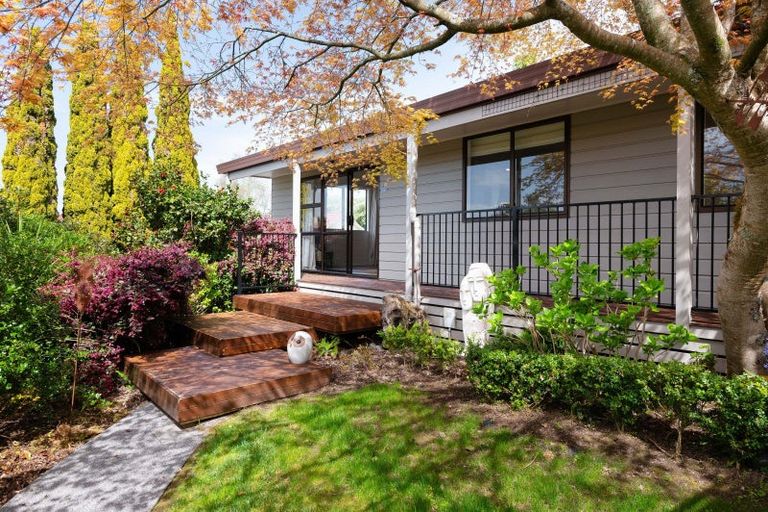 Photo of property in 10 Houhere Place, Pukete, Hamilton, 3200