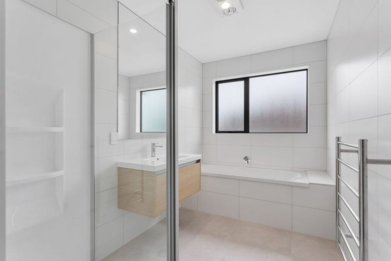 Photo of property in 74 Nganui Avenue, Takanini, Auckland, 2112