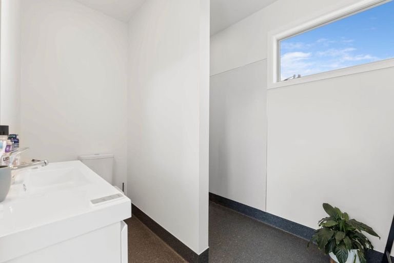 Photo of property in 2319 Mountain Road, Tariki, Inglewood, 4390