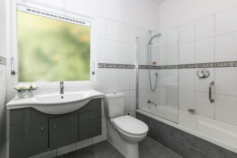 Photo of property in 25 Tainui Drive, Havelock North, 4130