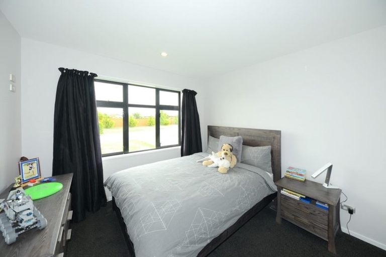 Photo of property in 1 Leonie Lane, West Melton, 7618