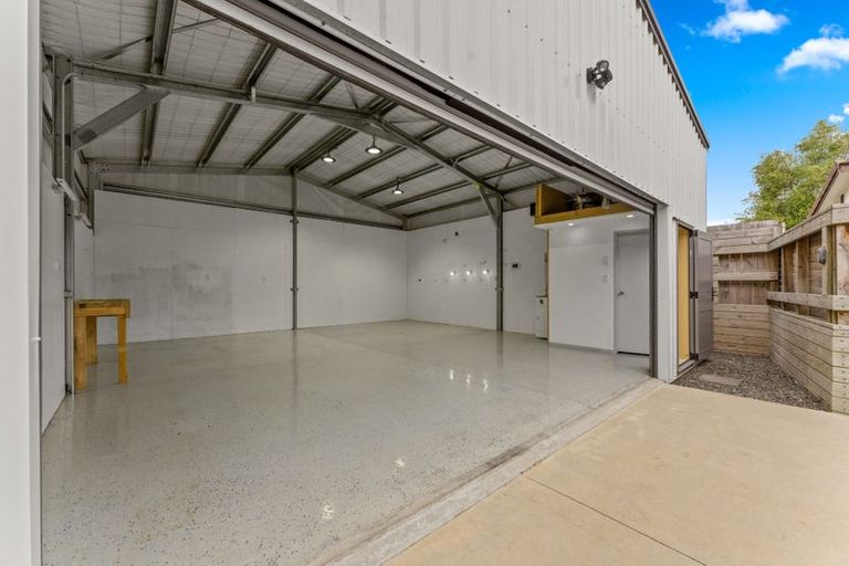 Photo of property in 15 Charles Prevost Drive, The Gardens, Auckland, 2105