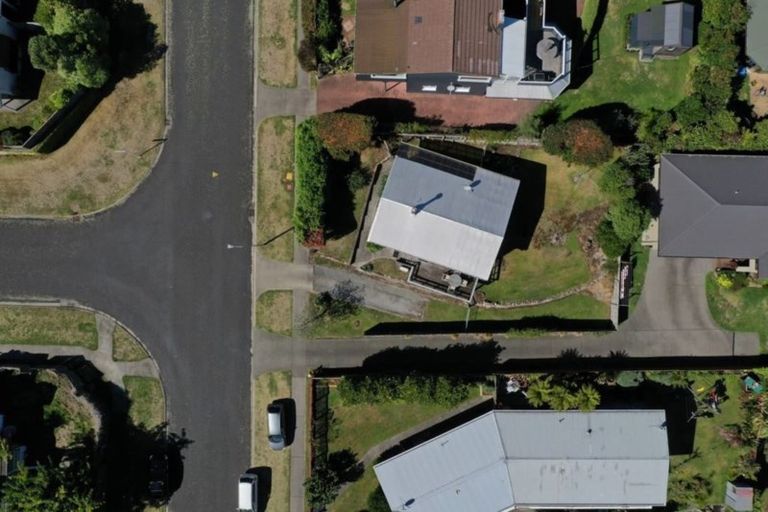 Photo of property in 1/21 Kurupae Road, Hilltop, Taupo, 3330