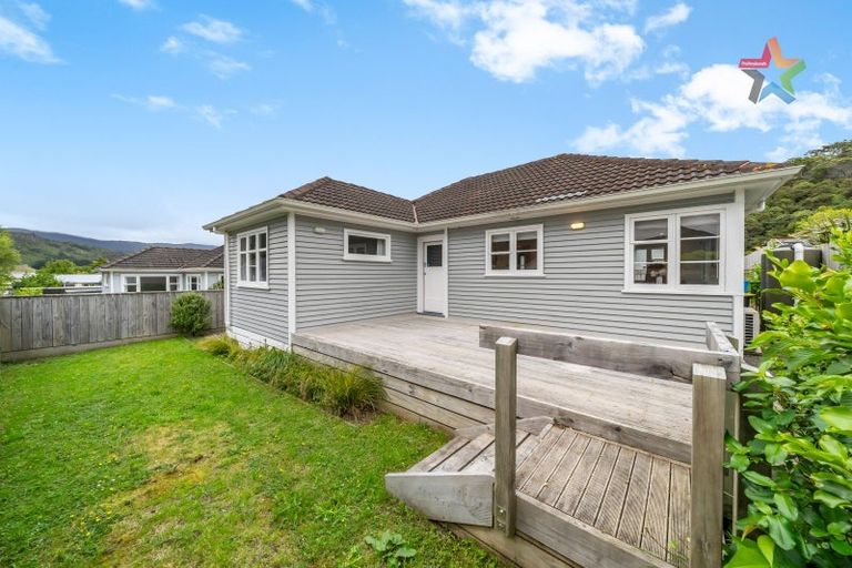 Photo of property in 110b Wellington Road, Wainuiomata, Lower Hutt, 5014