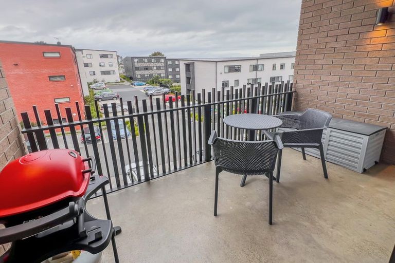 Photo of property in 203/2b Matatiki Street, Northcote, Auckland, 0627