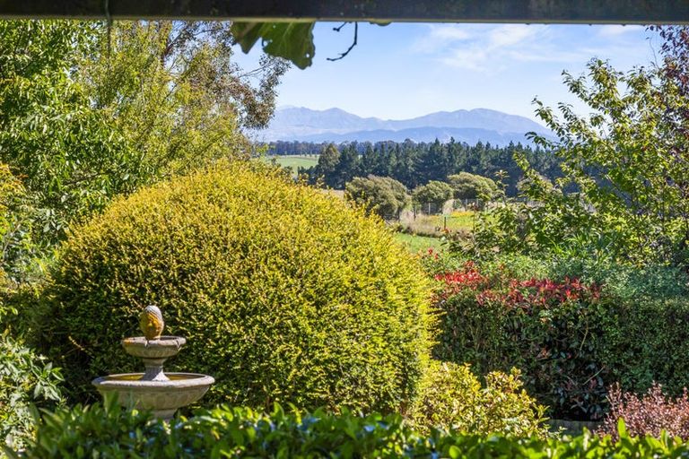 Photo of property in 90 Spur Road, Hadlow, Timaru, 7975