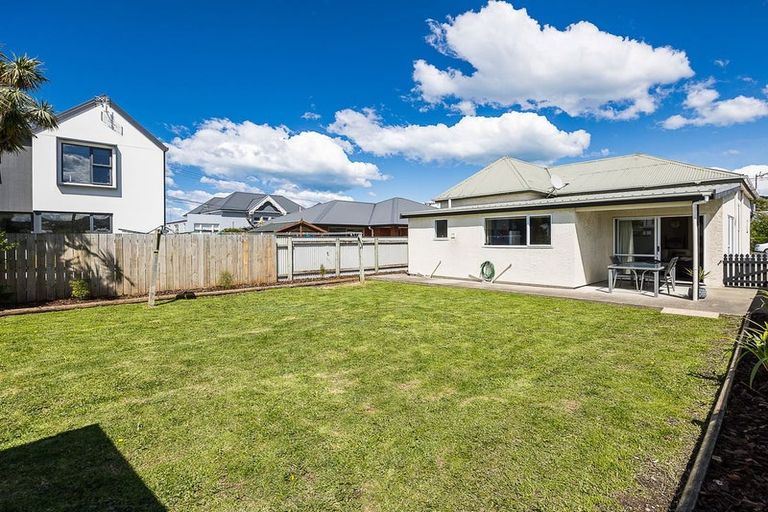 Photo of property in 23 East Avenue, Saint Kilda, Dunedin, 9012