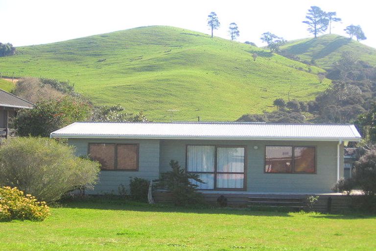 Photo of property in 134 Buffalo Beach Sh25 Road, Whitianga, 3510