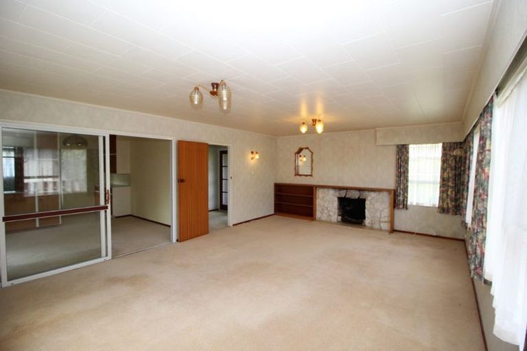 Photo of property in 41 Atkinson Street, Woodville, 4920