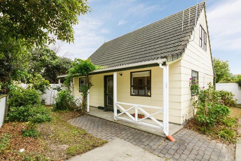 Photo of property in 186a Amberley Avenue, Highbury, Palmerston North, 4412