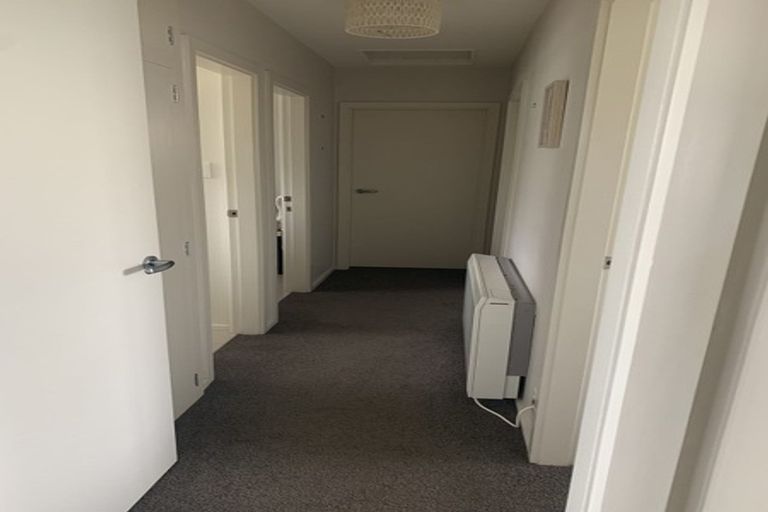 Photo of property in 36 Fern Drive, Halswell, Christchurch, 8025