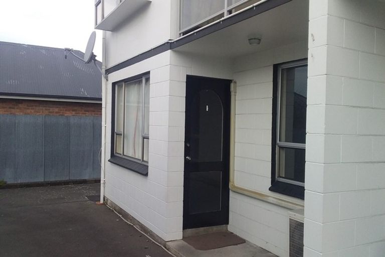Photo of property in 1/25 Burdale Street, Riccarton, Christchurch, 8011