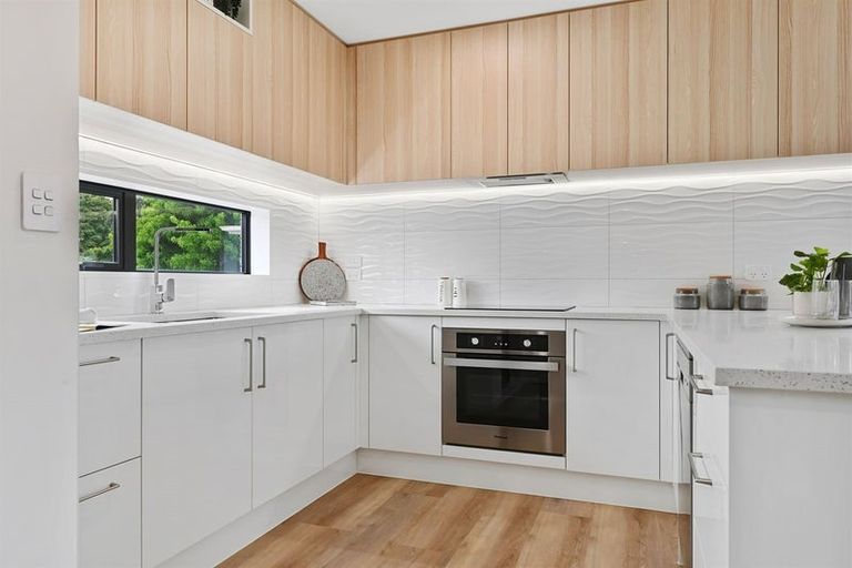 Photo of property in 254c Innes Road, St Albans, Christchurch, 8052