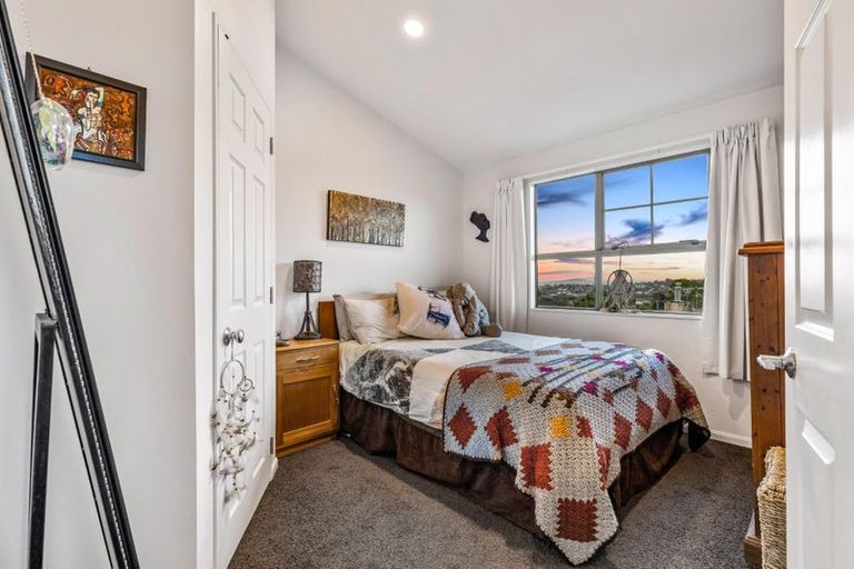 Photo of property in 87 Glengarry Road, Glen Eden, Auckland, 0602