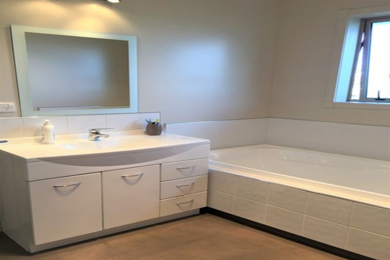 Photo of property in 12 Baker Street, Weston, Oamaru, 9401