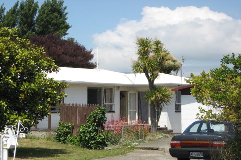 Photo of property in 38 Woodlands Place, Aranui, Christchurch, 8061