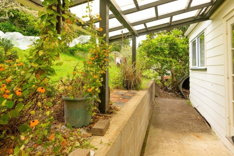 Photo of property in 5 Old Beach Road, Kohukohu, 0491