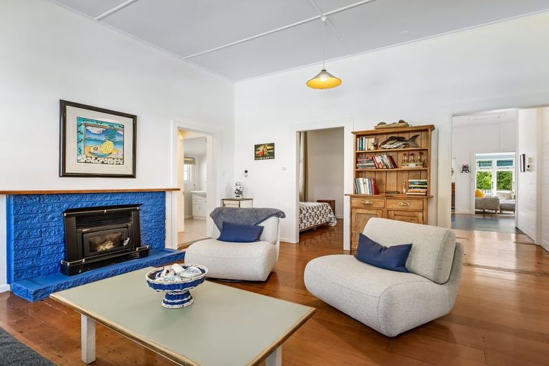 Photo of property in 4c Shoal Beach Road, Aramoana, Omakere, 4271