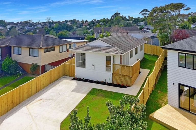 Photo of property in 6 Virgo Place, Glen Eden, Auckland, 0602