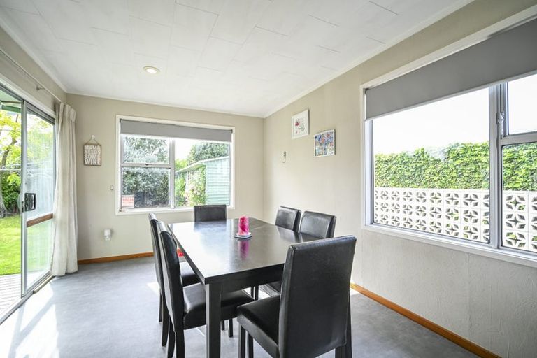 Photo of property in 4 Murdoch Place, Raureka, Hastings, 4120