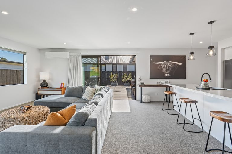 Photo of property in 11 Paterson Road, Mosgiel, 9092