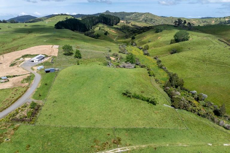 Photo of property in 332b Komokoriki Road, Makarau, Warkworth, 0981