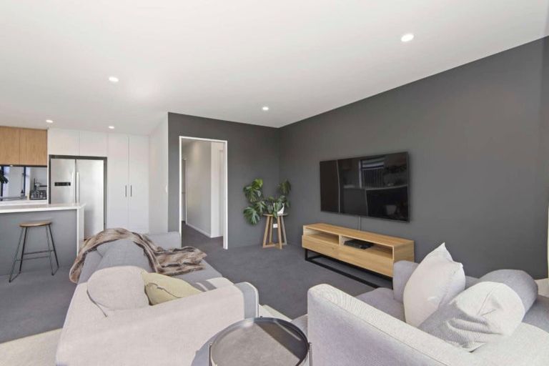 Photo of property in 7/21 Blakes Road, Belfast, Christchurch, 8051