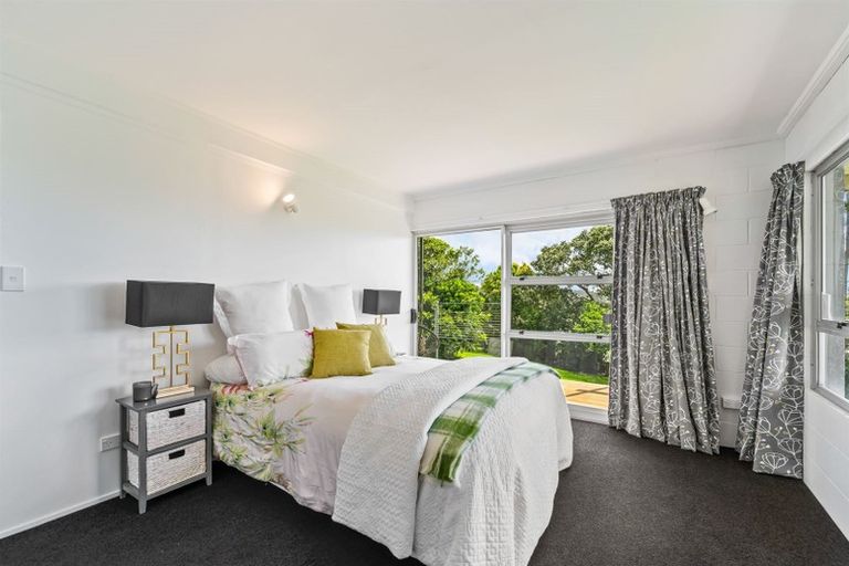 Photo of property in 56 Stanmore Bay Road, Stanmore Bay, Whangaparaoa, 0932